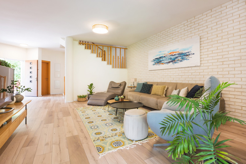 סלון צבעוני