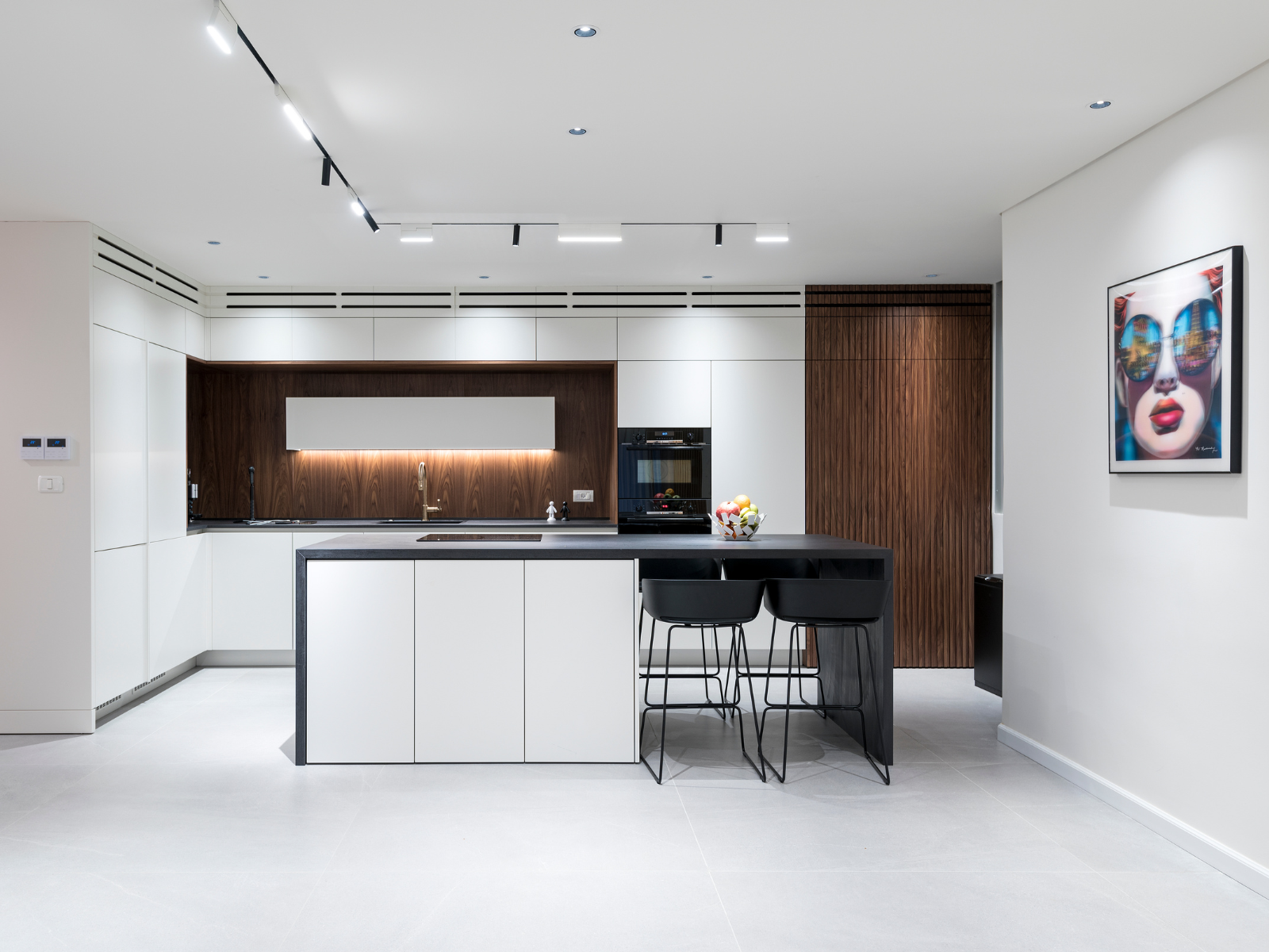 כסאות בר מתאימים ונוחים לשימוש