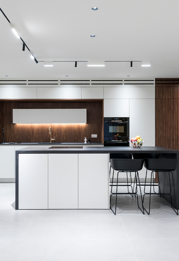 מדריך: כך תתכננו מטבח עם אי מעוצב