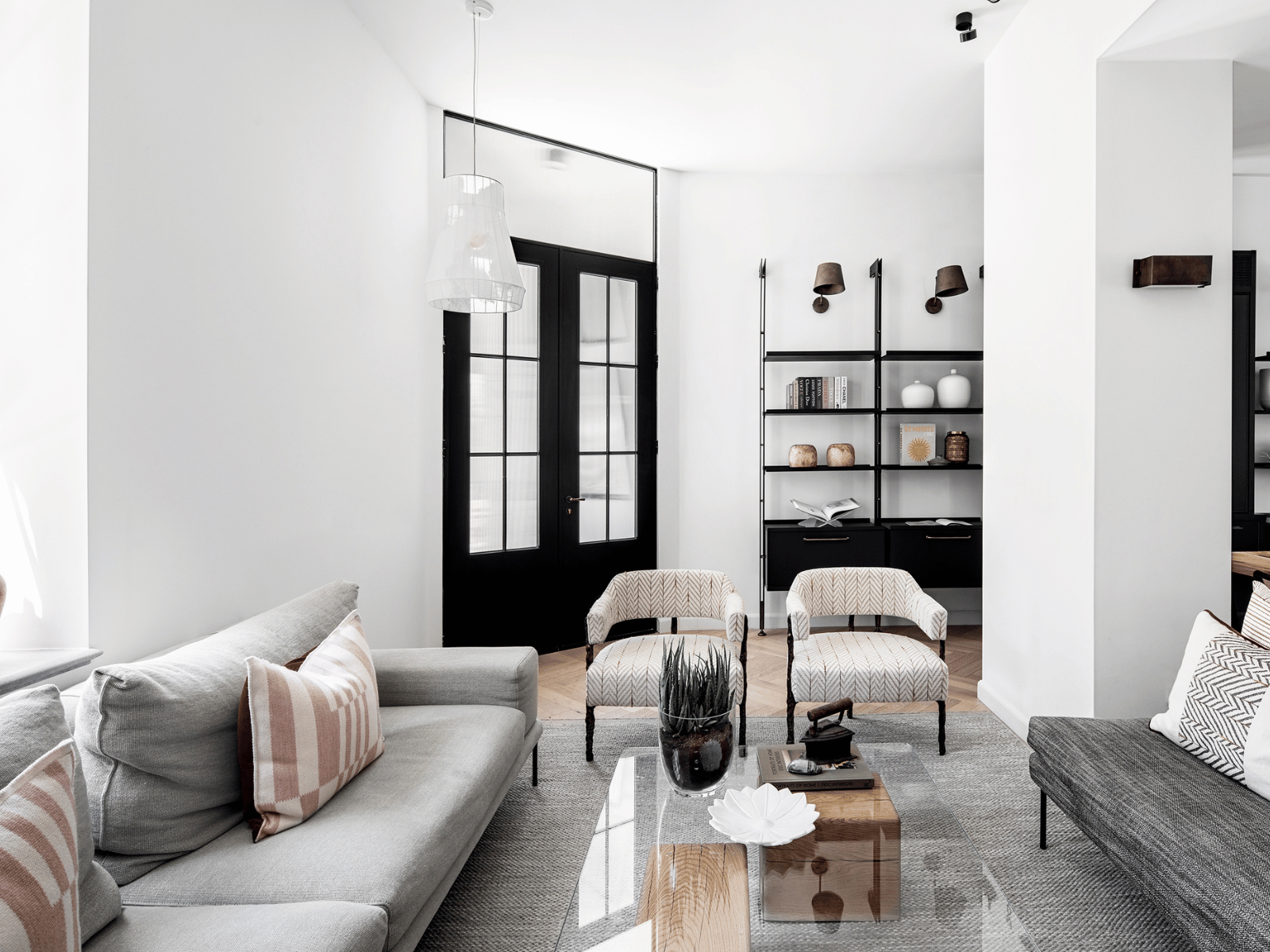 רהיטים מרחפים