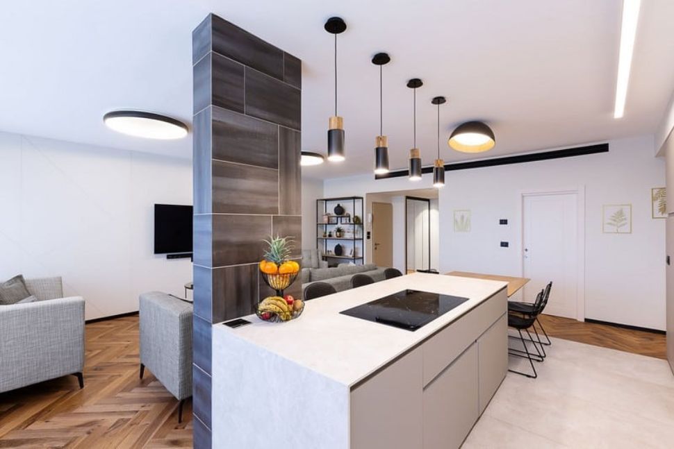 עמוד בטון מחופה