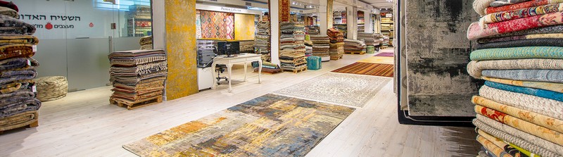 שטיחים בתצוגה