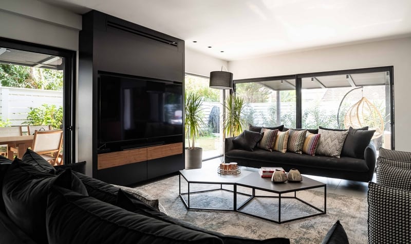 הפלא ופלא: בית חשוך ומיושן הפך לבית מואר ומודרני