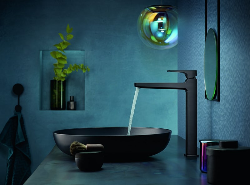 זורמים עם הזמן: חוויית רחצה מרעננת מתחילה לפני שפותחים את המים