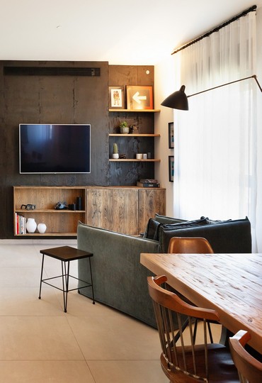 עוצמה ורכות: עיצוב אורבני בחומרים טבעיים