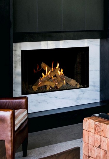 מפנטזים על קמין עצים רומנטי? כדאי שתחשבו שוב