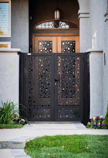 חוזקו של היופי: הכירו את המשרבייה, המחיצה שכבשה את הישראלים