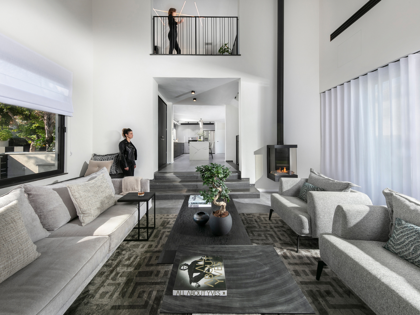 מטבח בחדר נפרד, מרוחק מהסלון