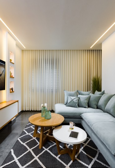 איזון עדין: בית אינטימי עם תחושת מרחב