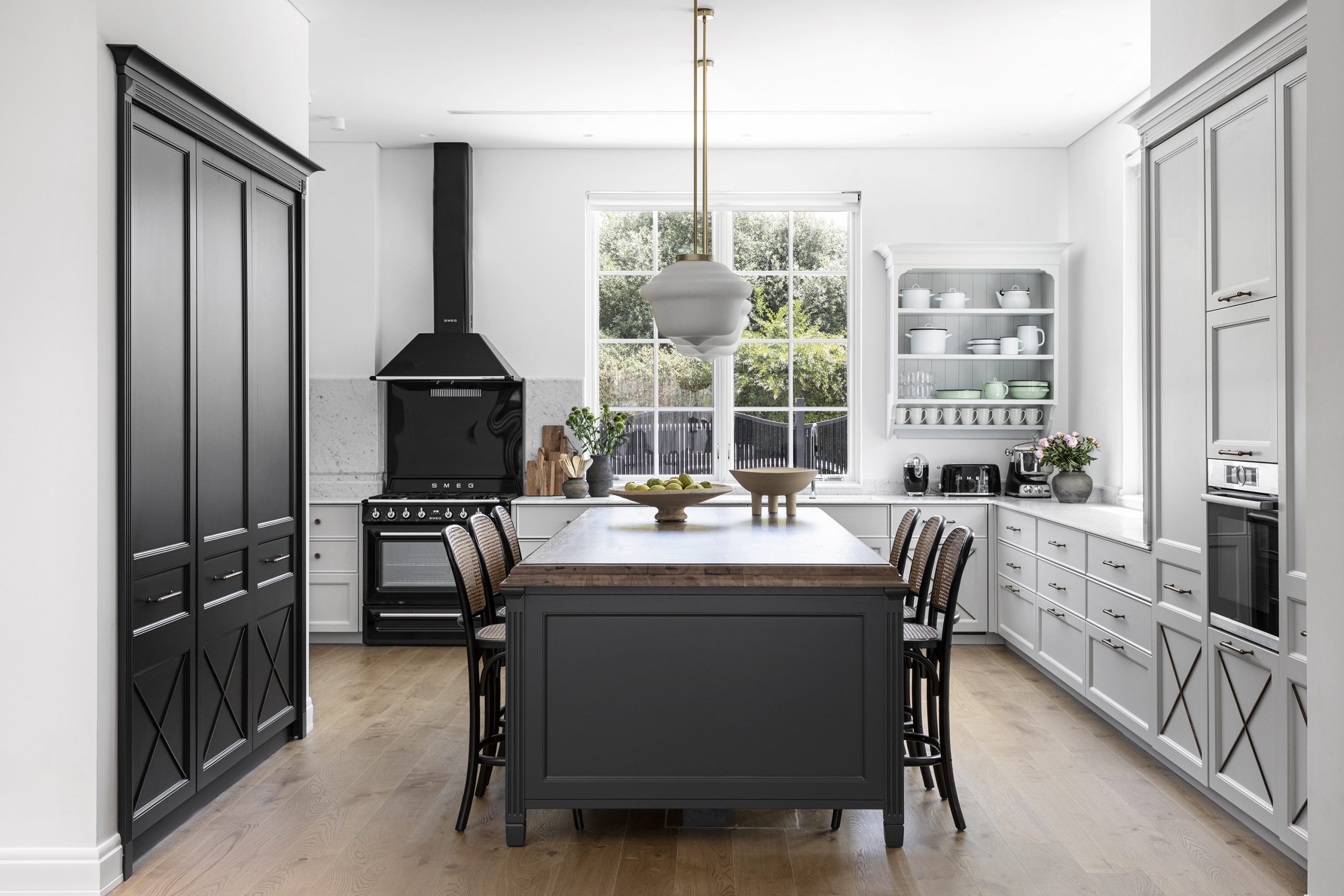 מטבח כפרי בעיצוב על זמני