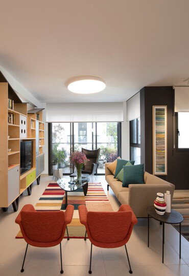 תשכחו מהז'ורנלים – בית שמח ונוח למשפחה צעירה