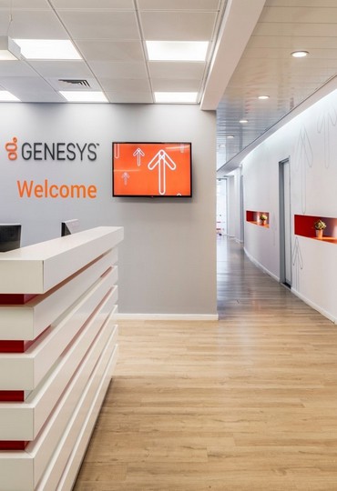 פופים, כריות וטניס שולחן – תכנון משרד באווירה צעירה