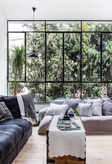 משתיים יוצאת אחת: איחוד דירה מפוצלת