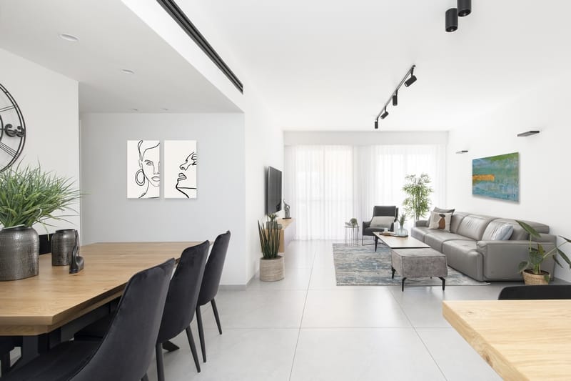 סלון פינת אוכל מבט מרחוק