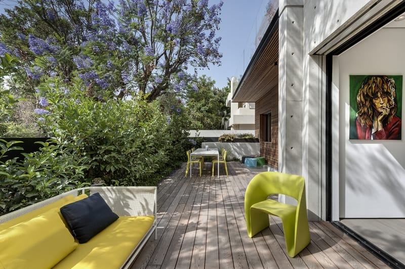 סלון חוץ ריהוט צבעוני, דק