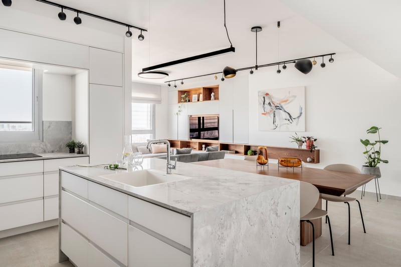 מטבח בצורת ר'