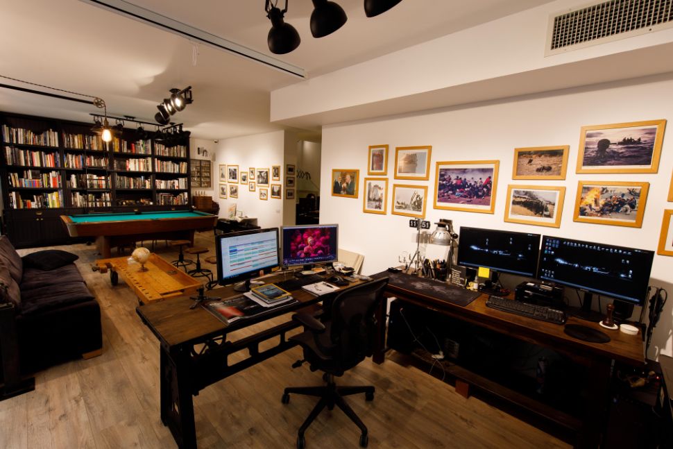 חדר עבודה של צלם