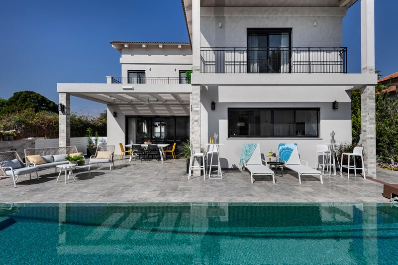 בית פרטי עם בריכה