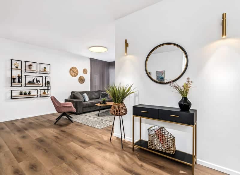 קנסולת כניסה