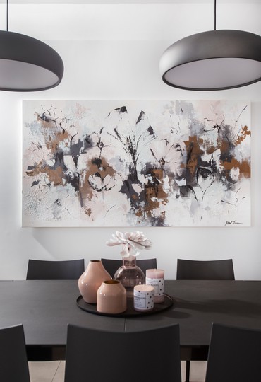 מעלים את הסטנדרט: דירת קבלן בעיצוב מוקפד