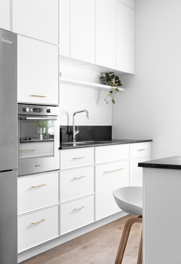 איך מתמודדים עם 78 מ"ר? עיצוב דירה קטנה בלב תל אביב