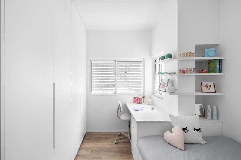 חדר בת, עיצוב בלבן