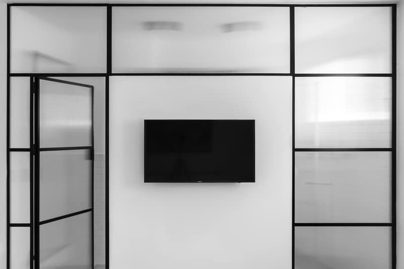 פרופיל שחור