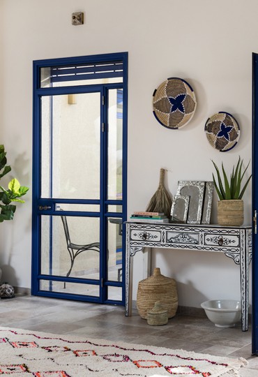 להביט על העולם מתוך מסגרת: לא מה שחשבתם על חלון לבית