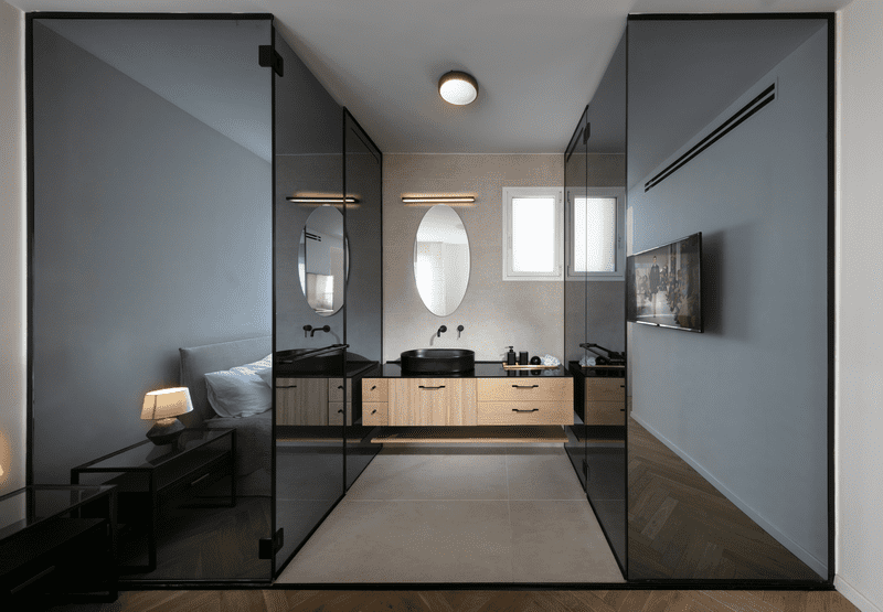 מקלחת פתוחה