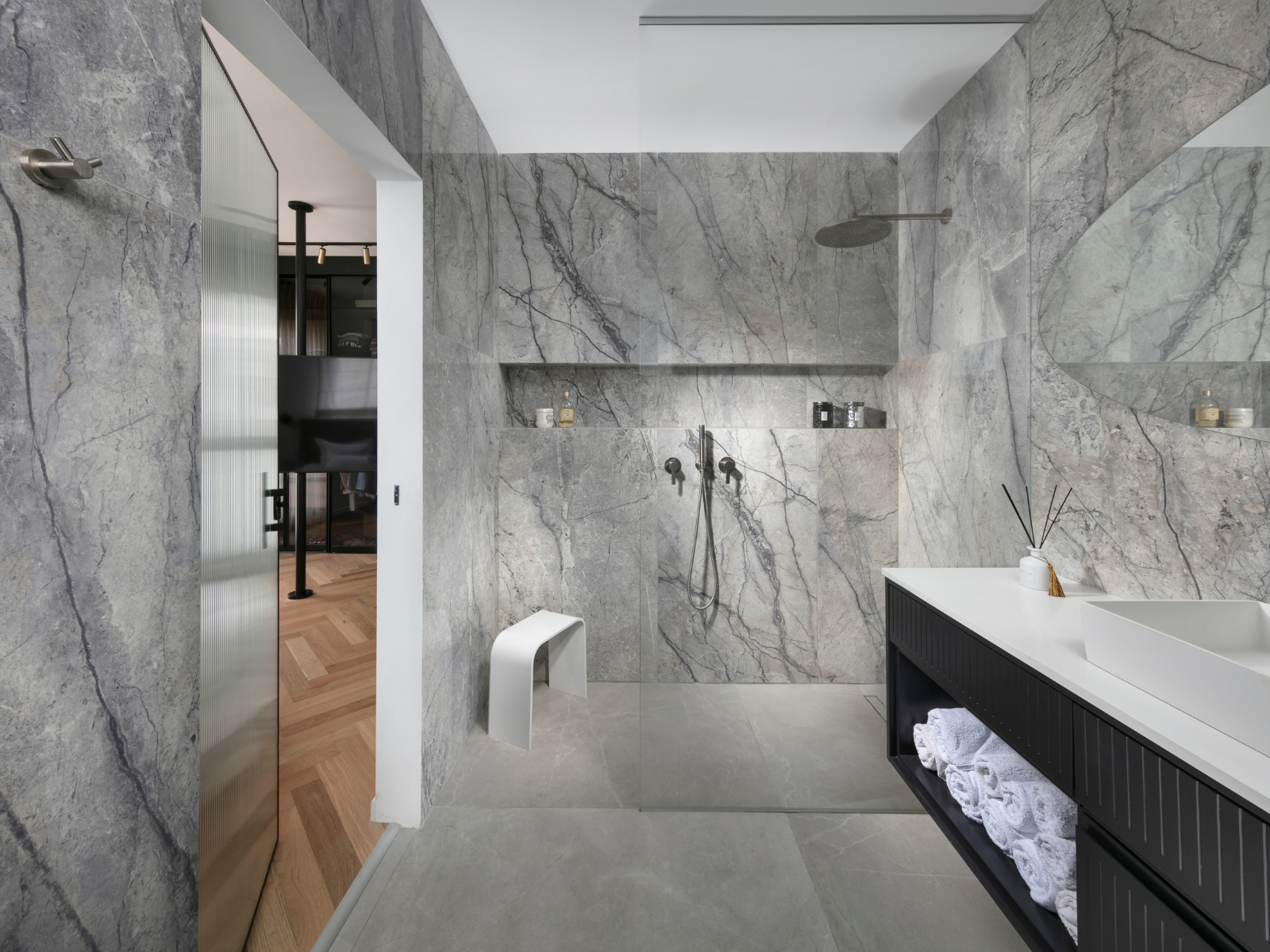 חדר רחצה מפנק