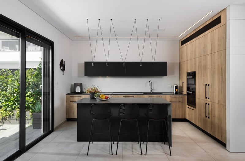 ארון גבוהים עץ