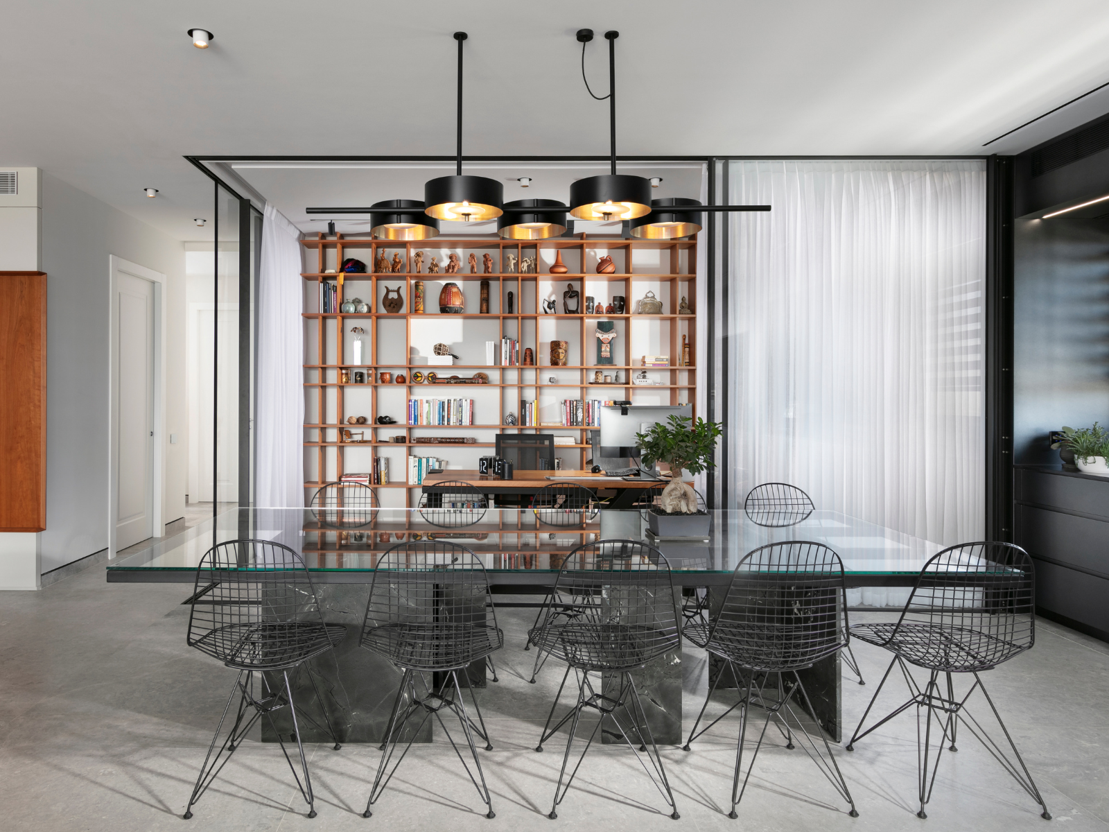 פינת אוכל שקופה