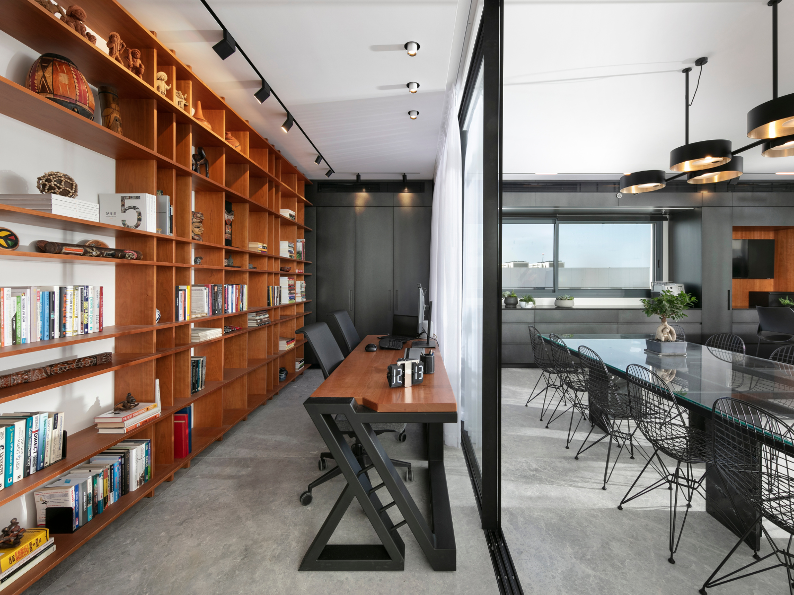 קירות נעים בליחצת כפתור