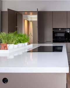 חומה אחסון 1: מחסן הפלאים: כל מה שצריך לדעת על המיקום הנכון למזווה