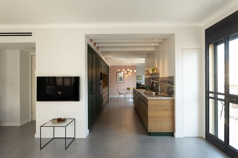 מטבח שני מקבילים