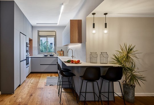 הפרטים שעושים את ההבדל: מזל גלבוע מציגה מינימום שבירת קירות ומקסימום סטייל