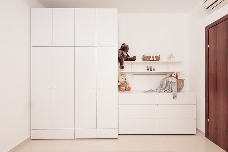ארון בחדר ילדים