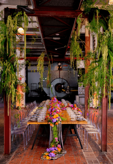 מקבלים את השנה החדשה: 6 עיצובי שולחן חג לראש השנה