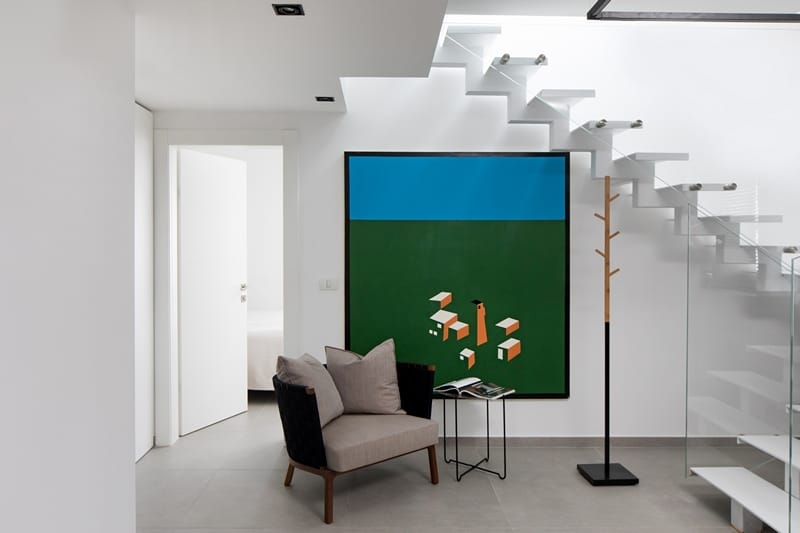 ירידה לקומה התחתונה