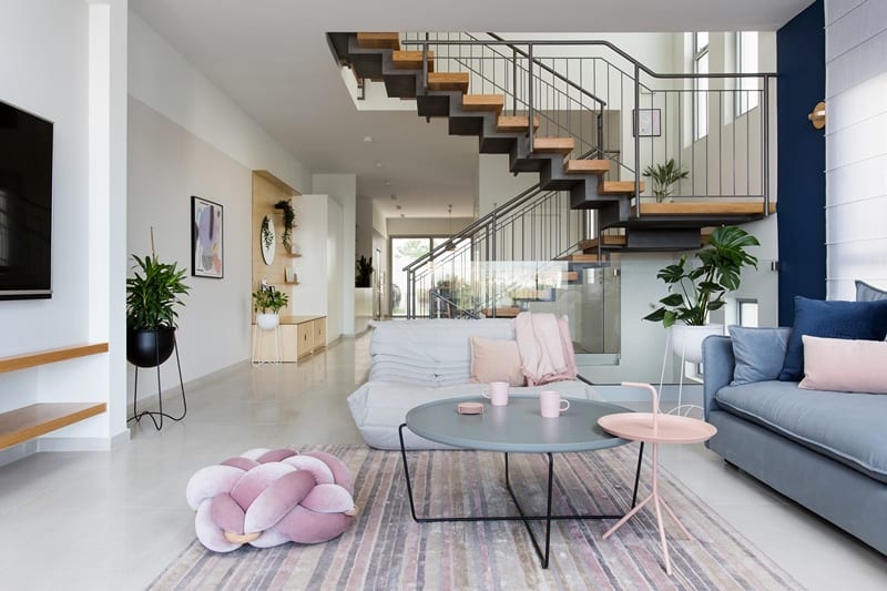 מדרגות חוצות