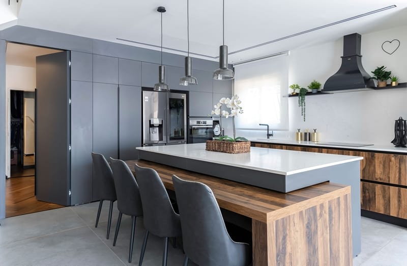 אי אפור במטבח