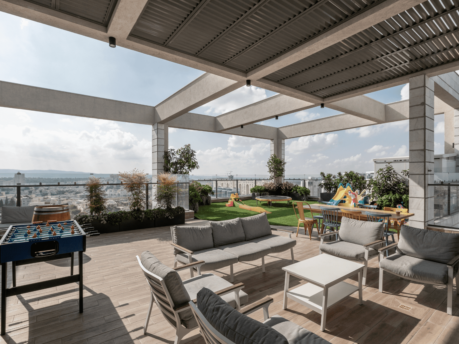 מרפסת מטופחת