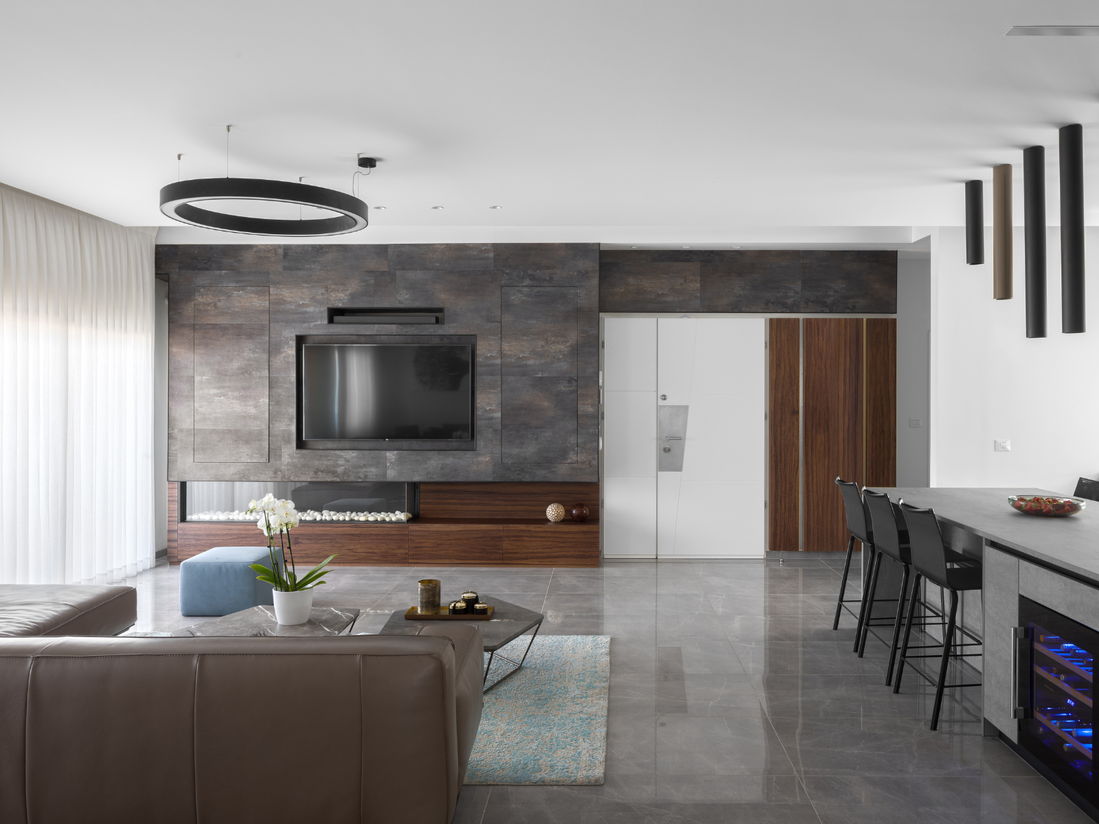 חיפויי קיר דקורטיבי