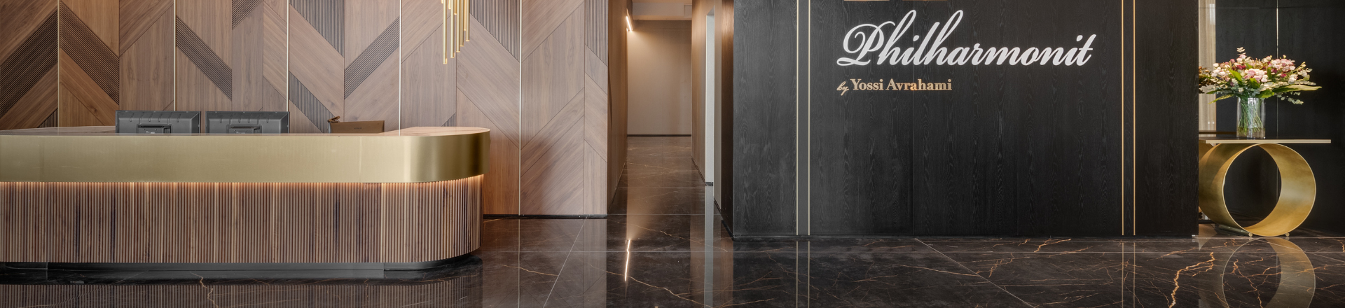 יצירתיות במקצבים משתנים: עיצוב לובי בהשראת הרמוניה מוסיקלית