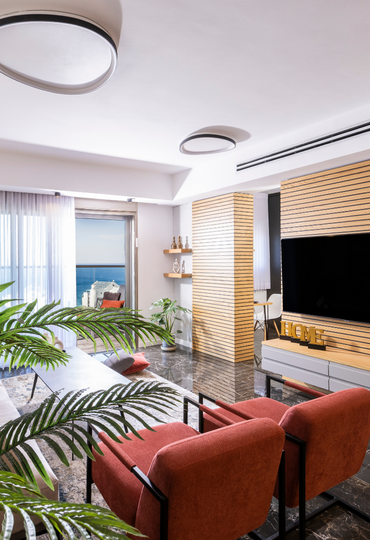 הפכים משלימים: הוא רצה מודרני ונקי והיא רצתה חמים וכפרי