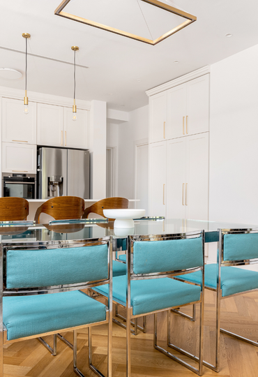 ריקוד קלאסי – מודרני, נובע מתוצאת המהפך של מסדרון צר