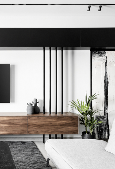 שיעור בעיצוב: משיכות מכחול של לבן ושחור