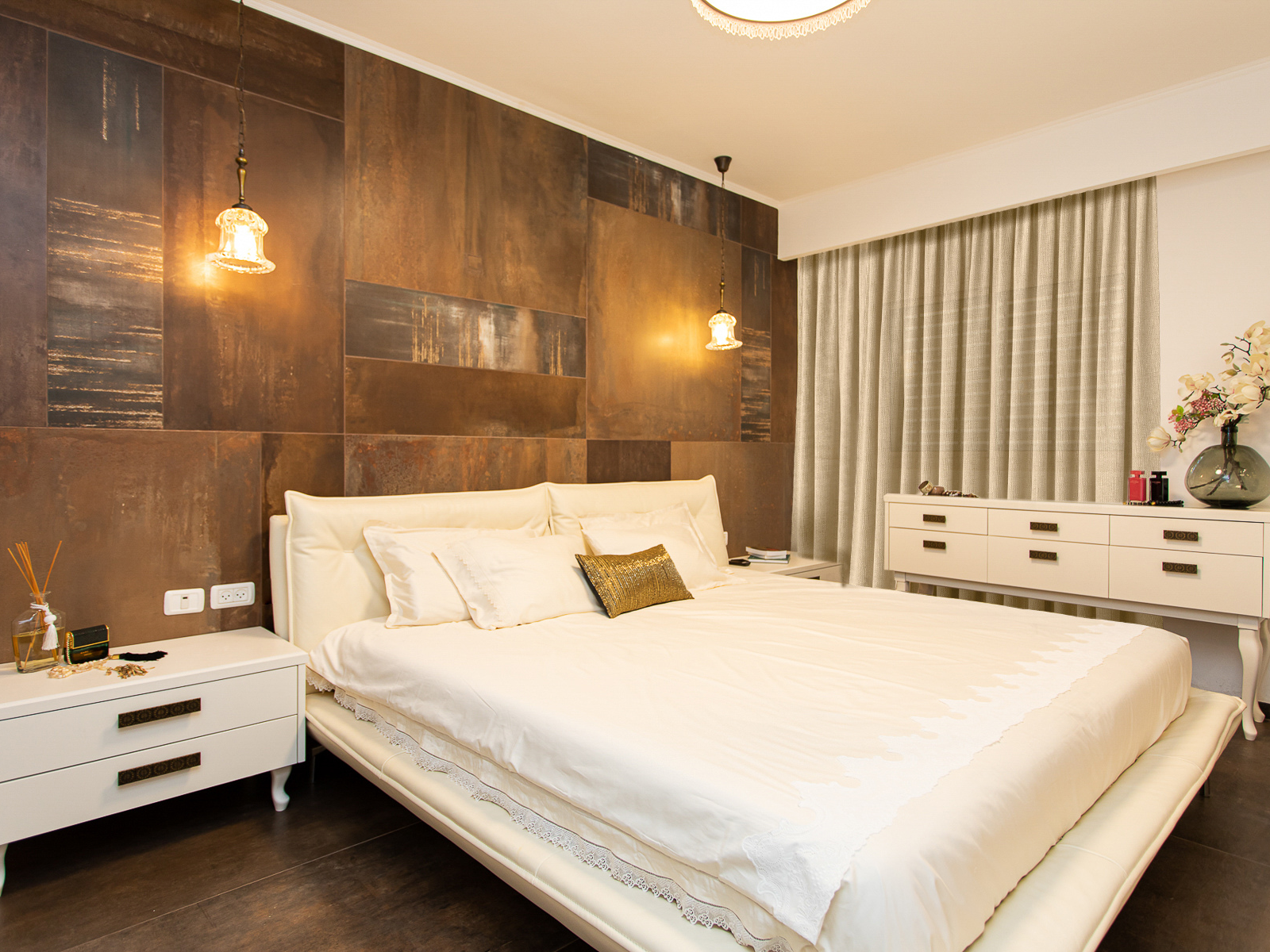 חדר שינה עם אווירה אירופאית מפנקת