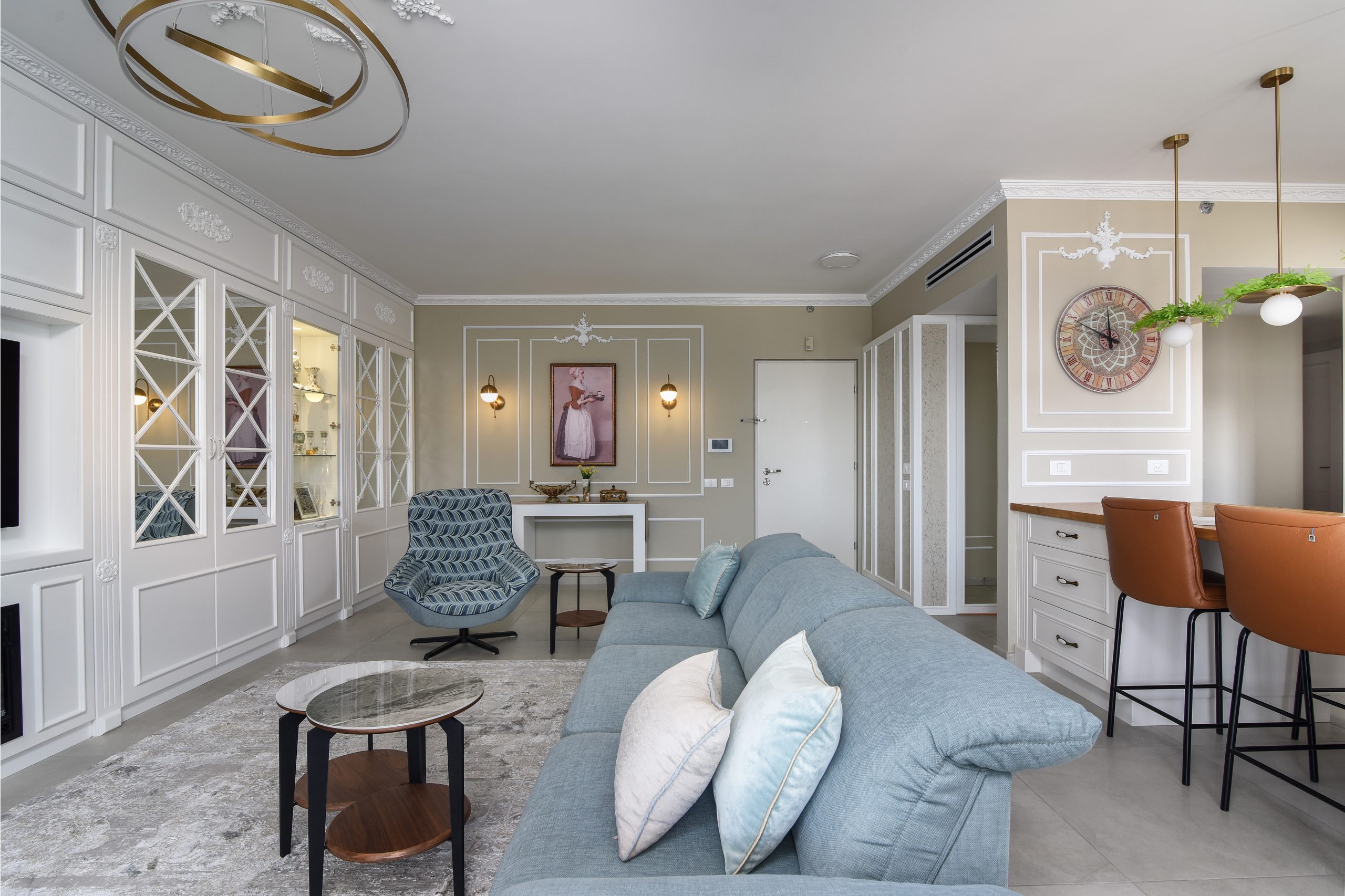 קיר ירוק זית