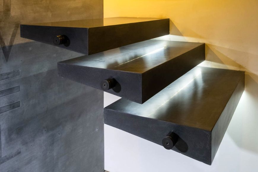 Livelo – מדרגות בטון מעוצבות